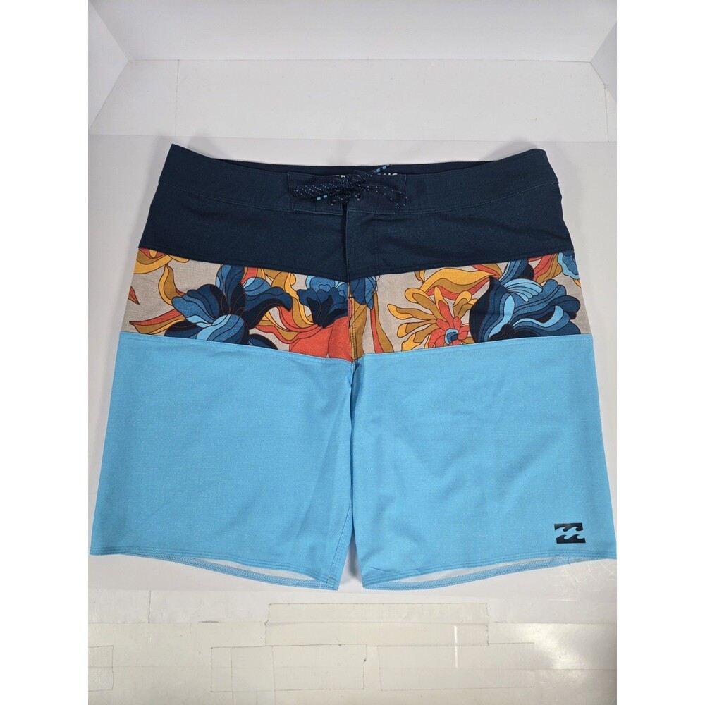 Billabong Platinum X Tribong Boardshorts Mens 36 Blue Floral Surf Swim Trunks
